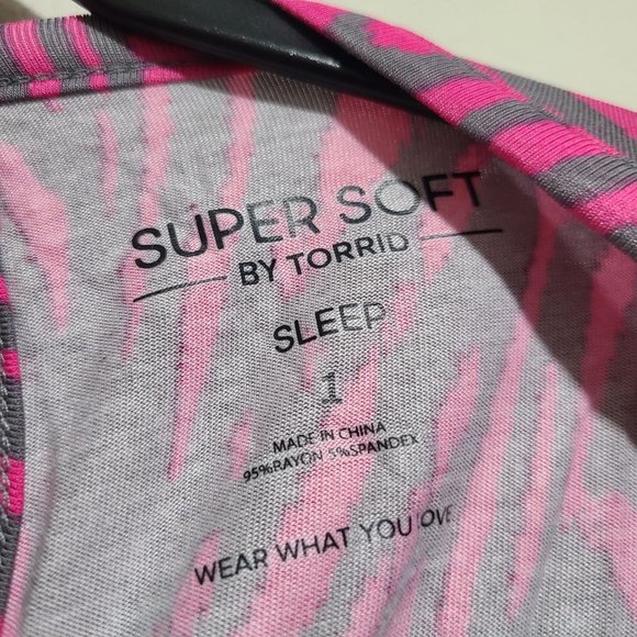 Torrid Super Soft Zebra Animal Print Sleep Romper Loungewear Plus Size 1X - Picture 5 of 5